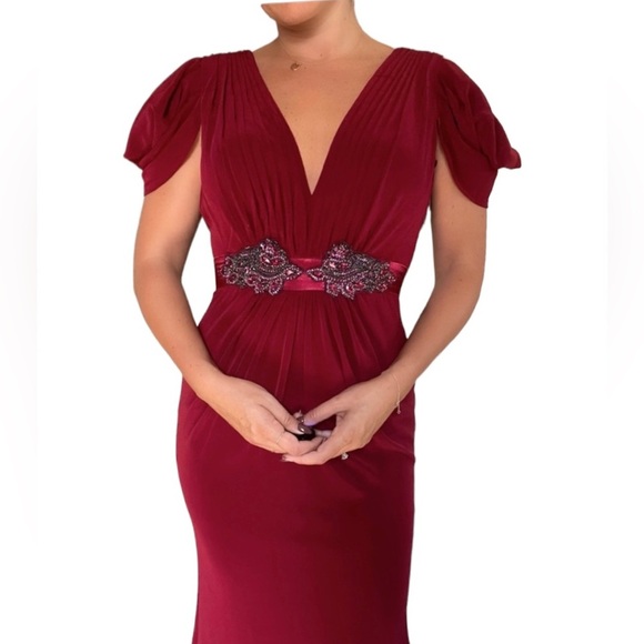 Jovani Burgundy Gown - Picture 4 of 6
